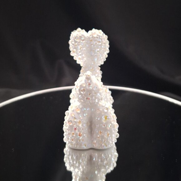 White Bedazzled Balloon Dog Statuette, Unique Gift, Home Decor, Bling Dog - Picture 4 of 9